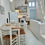 Holiday home Charming Maison With Terrace, Parikia Center