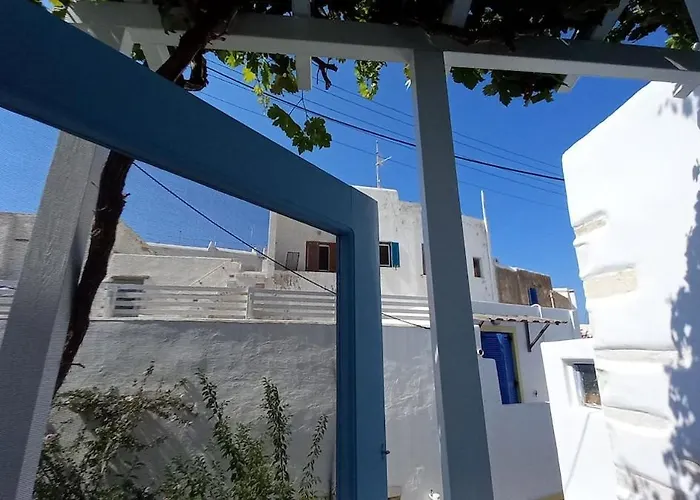 Charming Maison With Terrace, Parikia Center * פארוס