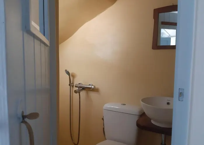 Charming Maison With Terrace, Parikia Center *